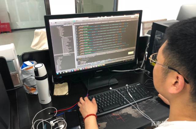 計算機(jī)軟件開發(fā) 技術(shù)與需求的完美平衡